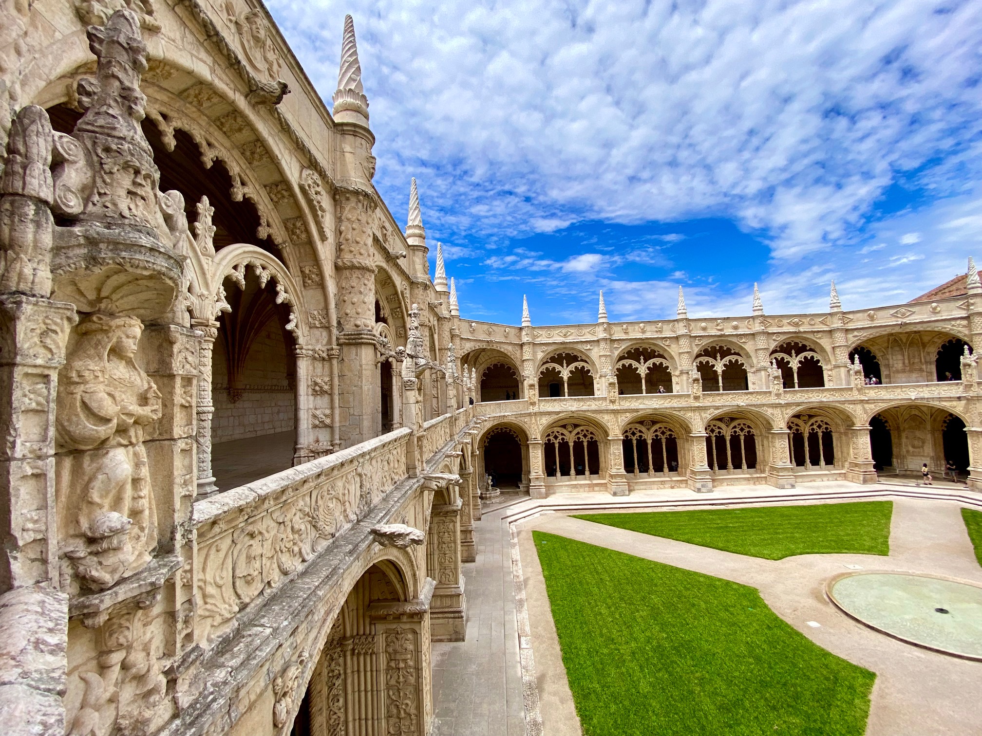Top 5 From My Trip to Lisbon, Portugal!